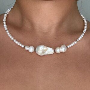 BAROQUE MOTHER OF PEARL NECKLACE.